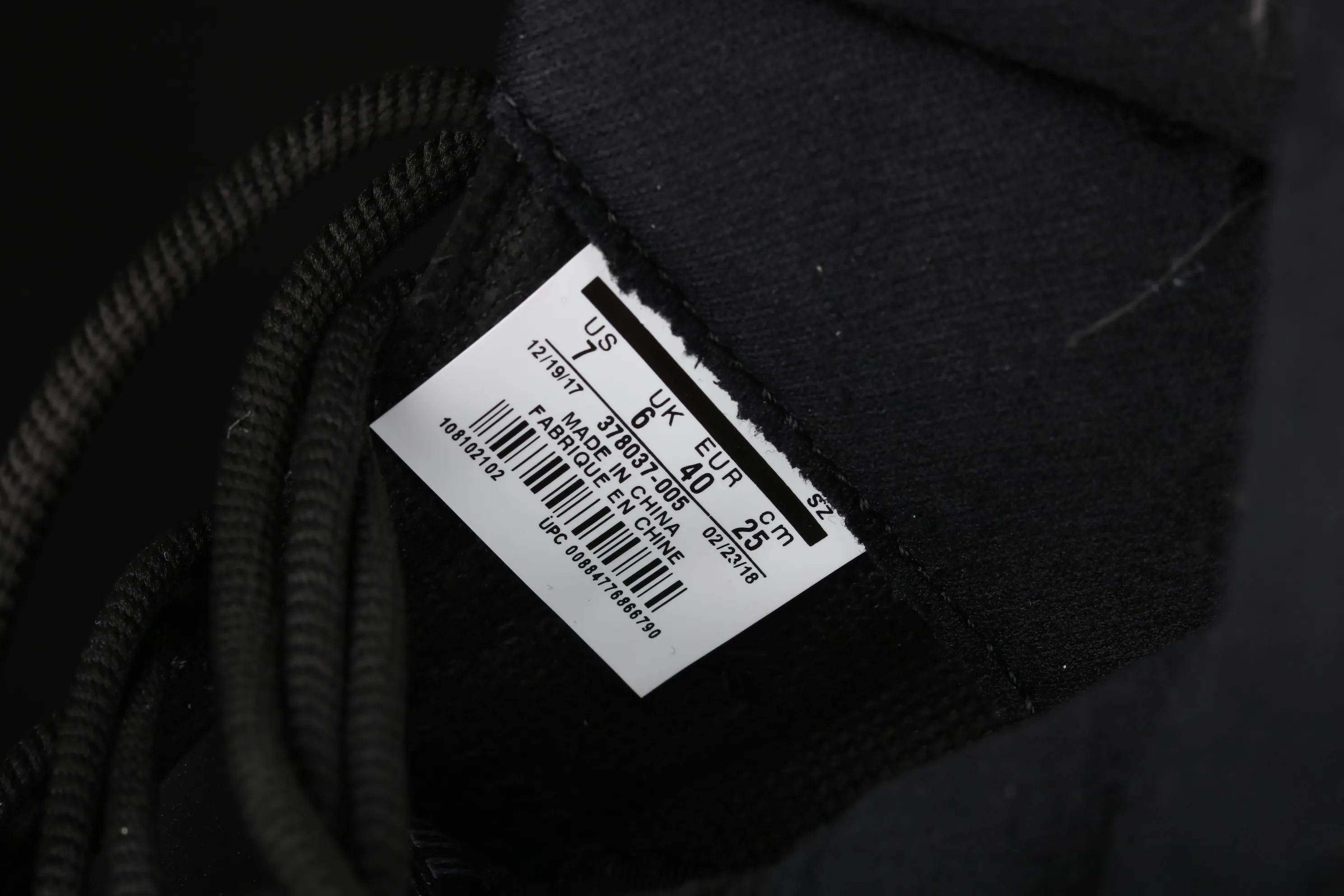 All categories Air Jordan Jordan series basketball shoes Air Jordan 11 X version Air Jordan 11 "Cap and Gown" AJ11 Joe 11 Black Gamma Black Warrior 378037-005